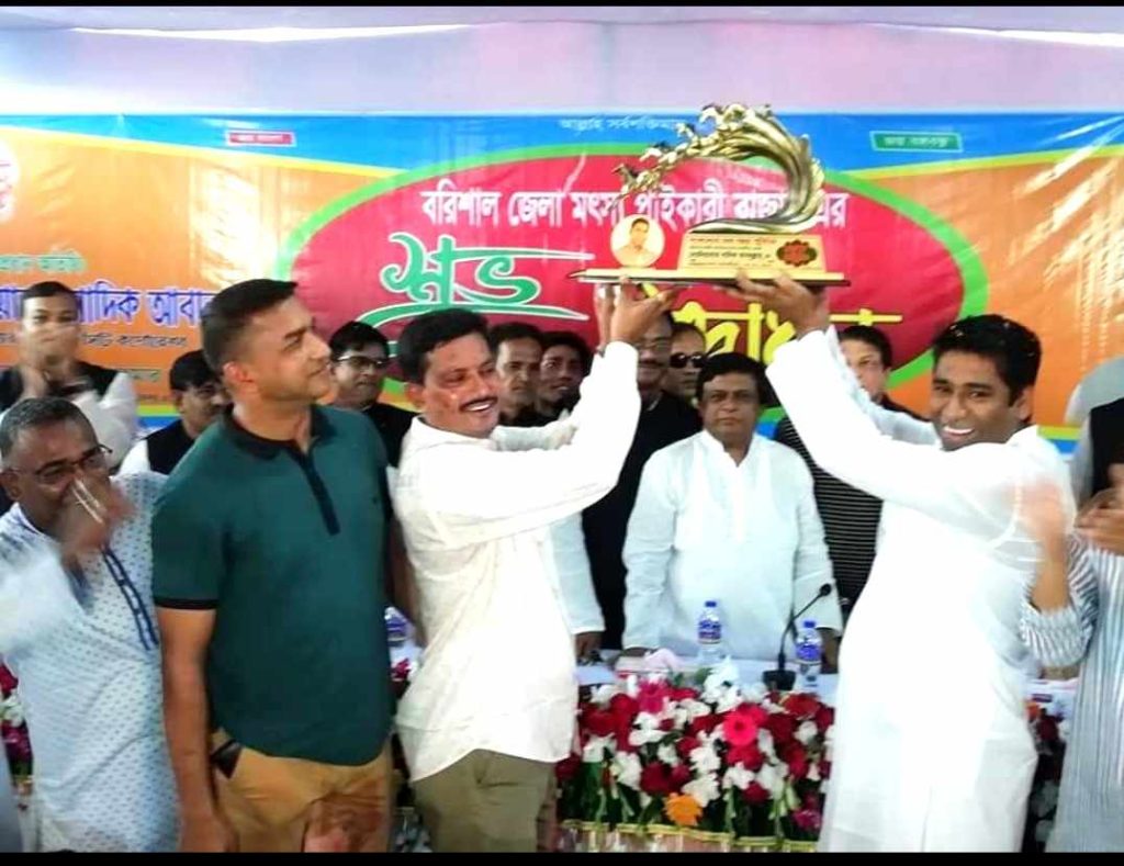 বরিশালে বিএনপিকে বিতর্ক করতে মৎস্য ব্যবসায়ী জহিরের নানা ষড়র্যন্ত (!)
