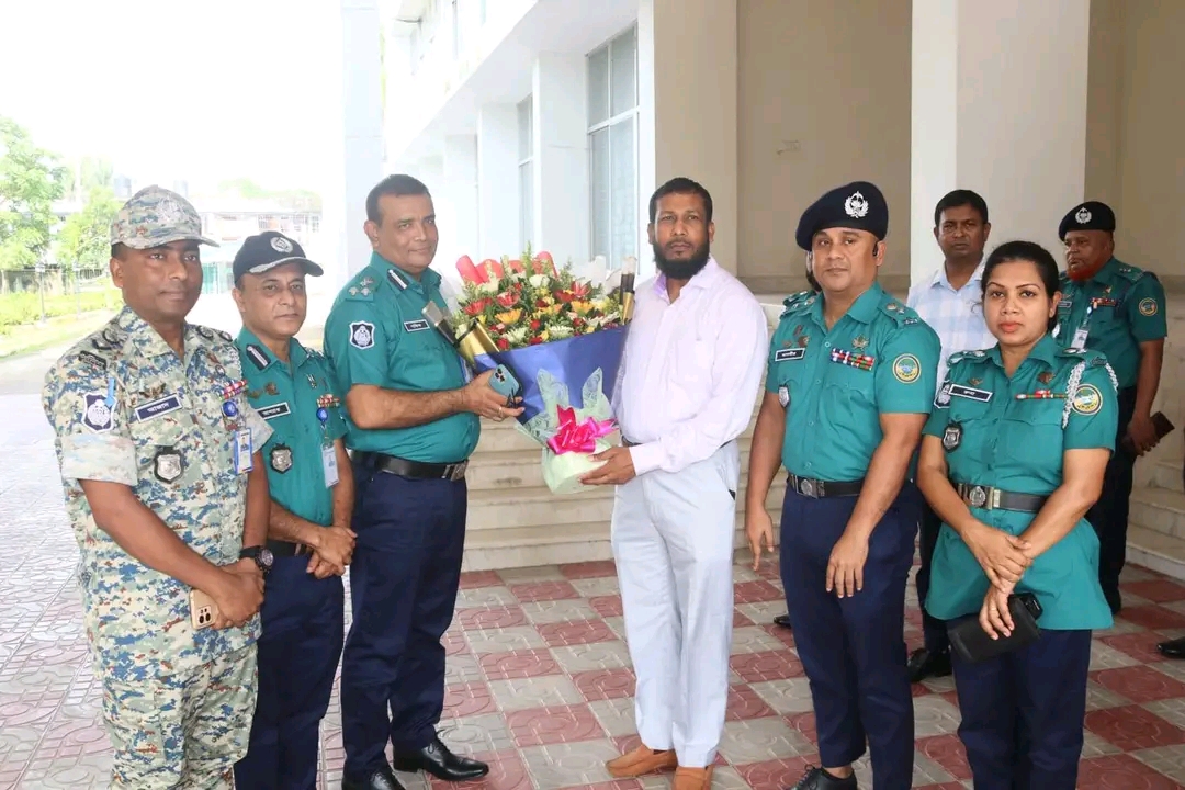 বরিশালে নবনিযুক্ত পুলিশ কমিশনার শফিকুল ইসলামের দায়িত্ব গ্রহণ!