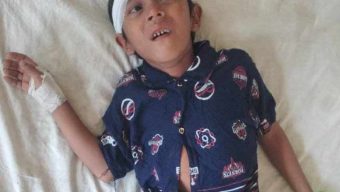 মেহেন্দিগঞ্জে শিশু শ্রেণীর ছাত্রকে মারধর,পুর্বশত্রুতার জেরে!