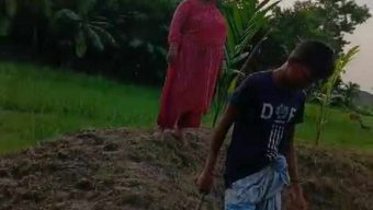 মেহেন্দিগঞ্জে কোর্টকে তোয়াক্কা না করেই জমি দখলে ব্যর্থ হয়ে, জীবন নাশের হুমকি
