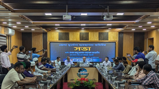 পটুয়াখালী  ঘূর্ণিঝড় মোকাবেলায় জেলা প্রশাসনের প্রস্তুতি সম্পন্ন,সরকারি ছুটি বাতিল