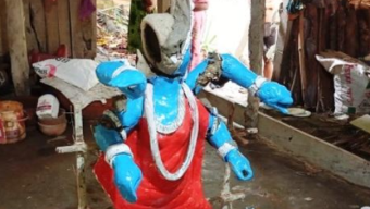 পিরোজপুরে প্রতিমা ভেঙ্গে প্রতিপক্ষকে ফাঁসাতে গিয়ে নিজেই ফেঁসে গেলেন সুখরঞ্জন
