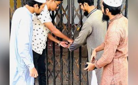 বরিশাল বিএম কলেজের প্রশাসনিক বিভাগের তালা ৫ দিন পর খুলে দেয়া হল 