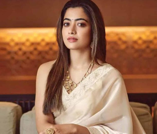 ভারতীয় অভিনেত্রী রাশমিকার নতুন পরিচয়