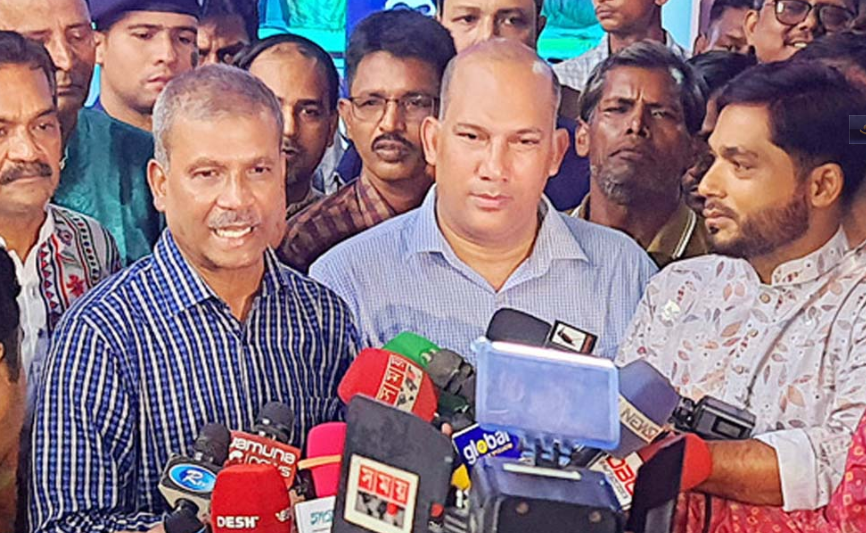 ‘গণহত্যার বিচার অচিরেই শুরু করব, তখন অনেক প্রশ্ন দূর হবে’
