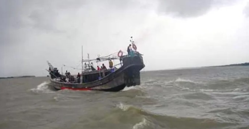 ইলিশালে ইলিশ নিষেধাজ্ঞা ৩ দিনে ৩২৫ অভিযান