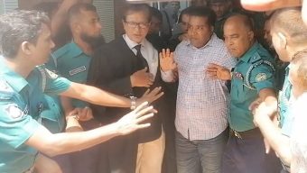 বরিশালে বিএনপির তিনটি অগ্নিসংযোগ মামলায় ৯ কাউন্সিলর জেল হাজতে