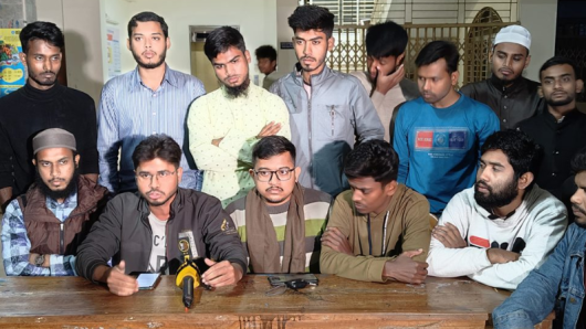 বরিশাল বিশ্ববিদ্যালয়ের উপাচার্যের পদত্যাগ দাবিতে শিক্ষার্থীদের একদফা ঘোষণা