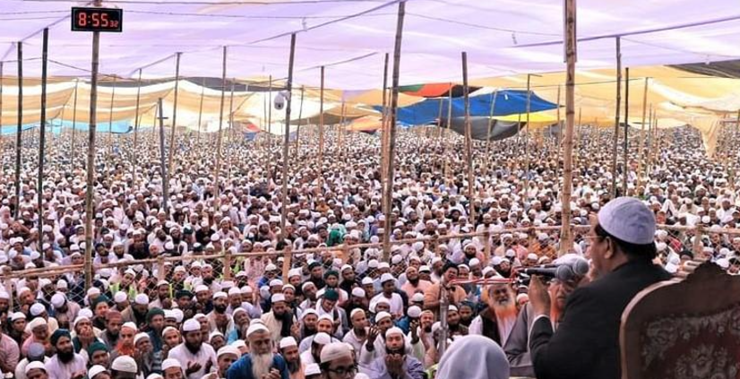 লাখো মুসল্লির মোনাজাতের মধ্য দিয়ে শেষ হলো ঐতিহাসিক চরমোনাইর মাহফিল