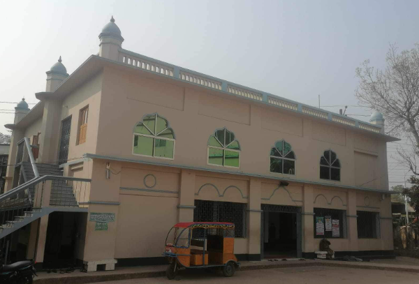 স্টিমারঘাট মসজিদে বহিরাগত লোক সভাপতি,সম্পাদক হতে পারবে না !মহানগর বিএনপি মনিরুজ্জামান
