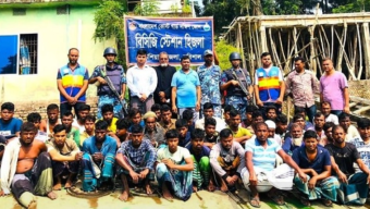 বরিশালে ৭৮ জেলে আটক করেছে কোস্ট গার্ড