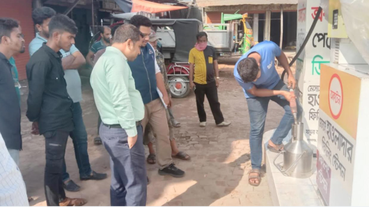 বাকেরগঞ্জ ফিলিং স্টেশনকে অর্ধলাখ টাকা জরিমানা