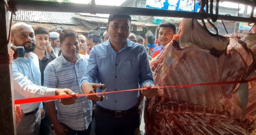 বরিশালে সিন্ডিকেট ভাঙতে ৬০০ টাকা কেজি দরে গরুর গোশত বিক্রি শুরু