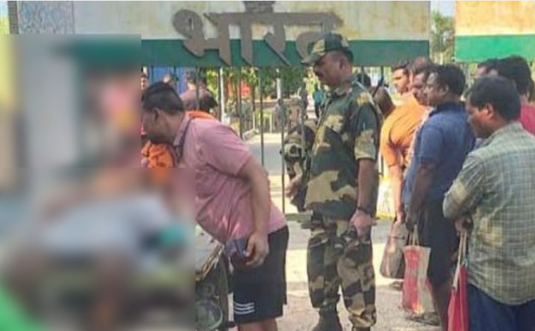 ভারতীয় মালামালসহ বেনাপোল বন্দরে ট্রাক চালকের মৃত্যু