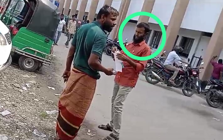 বরিশাল বিআরটিএ’তে দালাল চক্রের আখড়া, হয়রানির শিকার সাধারণ মানুষ!
