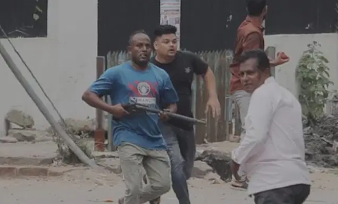 ছাত্র-জনতার আন্দোলনে ২৮টি গুলিবর্ষণকারী যুবলীগ কর্মী তৌহিদুল গ্রেপ্তার