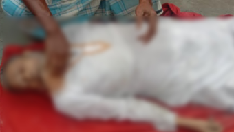 ভান্ডারিয়ায় পীরের কেরামতে হাজারো মানুষের ভিড়,ঝাড় ফুঁক নিতে গিয়ে বৃদ্ধের মৃত্যু!