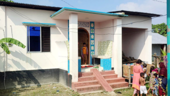 বরিশালে আশ্রয়ণের ঘর ভেঙে আলিশান বাড়ি, উদ্বোধনে ৩০০ লোকের ভুরিভোজ