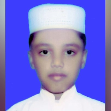 পিরোজপুরে ৮ মাসে হাফেজ হলেন আট বছরের নাফিউল