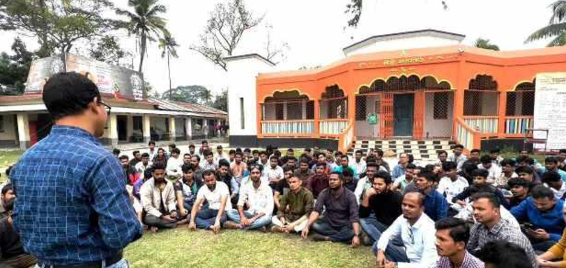 বরিশালে সনাতন ধর্মাবলম্বী শিক্ষার্থীদের সঙ্গে ছাত্রদলের মতবিনিময় সভা