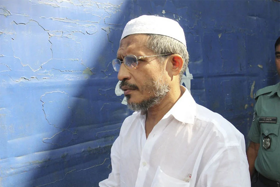 আলোচিত ১০ ট্রাক অস্ত্র মামলায় বাবরসহ ৬ জন খালাস