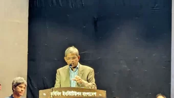 বাংলাদেশ জটিল রাজনৈতিক সময়ের মধ্য দিয়ে যাচ্ছে : মির্জা ফখরুল