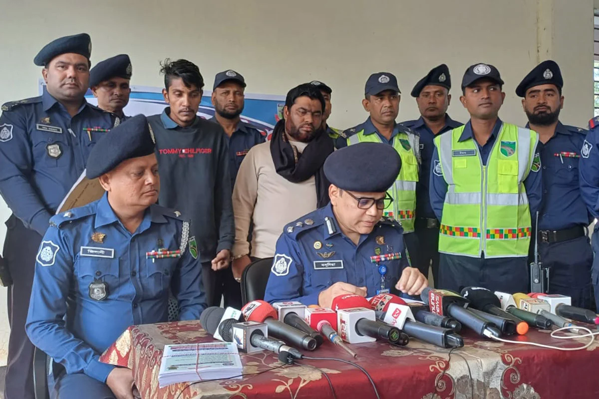 টোল প্লাজায় সড়ক দুর্ঘটনা; গ্রেফতার চালক-মালিকের রিমান্ড চাইবে পুলিশ