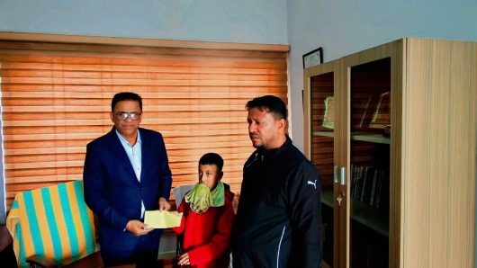 জিহ্বার ভার বহন করতে পারছে না বিরল রোগে আক্রান্ত জুবায়ের,সহায়তায় সাজ্জাদ পারভেজ