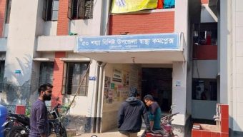 বরিশালে ছাত্রদলের দুই পক্ষের সংঘর্ষে বোমাবাজি, আহত ১০