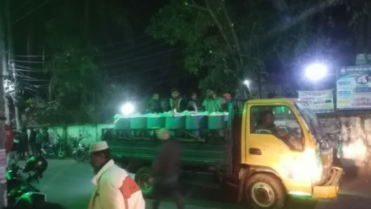 নগরীতে গভীর রাতে রেনুপোনা’র গাড়ী থানার সামনে আটকিয়ে মোটা অংকের টাকা চাঁদাবাজি!