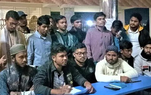 দাবি আদায়ে এক মাসের সময়সীমা বেঁধে দিলেন বরিশাল বিশ্ববিদ্যালয়ের শিক্ষার্থীরা