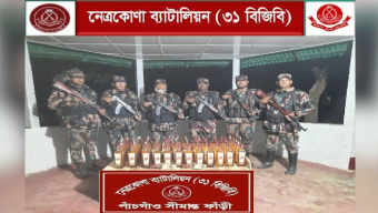 বিজিবির অভিযানে ৬৩ বোতল ভারতীয় মদ জব্দ