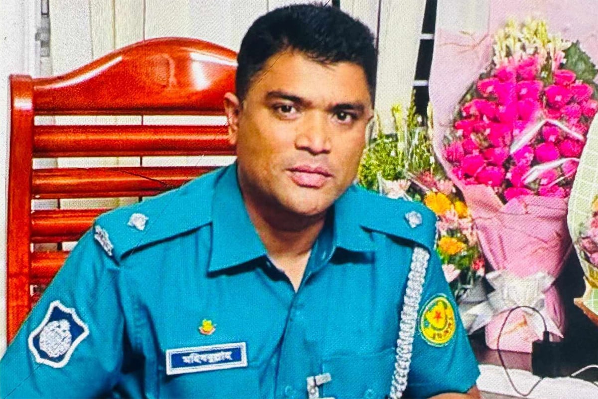সাবেক ওসি পলায়ন,পূর্ব থানার ওসি প্রত্যাহার