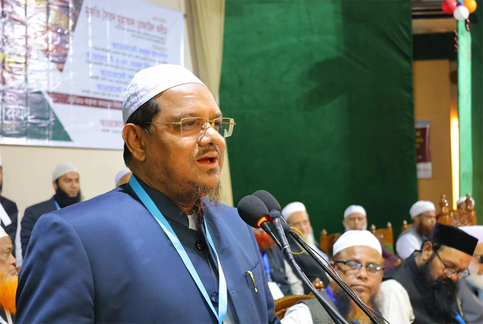 ইসলাম অভাবী চোরের নয়,স্বভাবী চোরের হাত কেটে দিতে বলেছে: চরমোনাই পীর