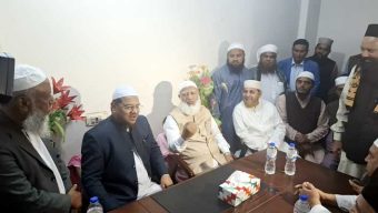 চরমোনাই পীরের সঙ্গে সৌজন্য সাক্ষাৎ জামায়াত আমিরের