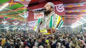 মির্জাগঞ্জে মুফতি আমির হামজার বিশাল ওয়াজ মাহফিল