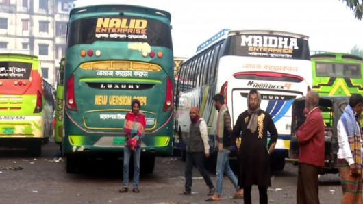 বরিশালের সঙ্গে ১৬ রুটে বাস চলাচল বন্ধ