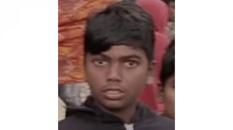 অটোরিকশা ছিনিয়ে নিতে কিশোরকে হত্যা