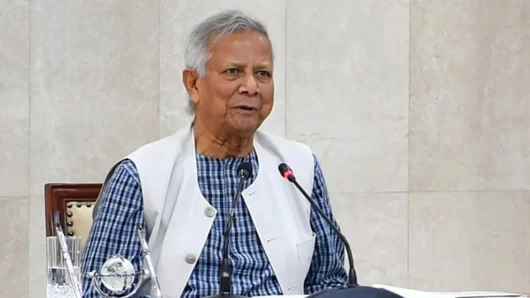 শেখ হাসিনাকে বিচারের মুখোমুখি করা হবে : প্রধান উপদেষ্টা