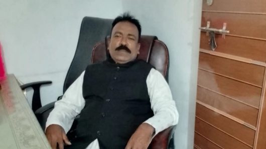 কলেজ ছাত্রীকে বেধড়ক পেটালেন আ.লীগ নেতা