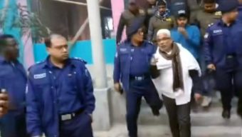 পুলিশের গাড়ি থেকে ছিনিয়ে নেওয়া সেই আ.লীগ নেতা গ্রেপ্তার