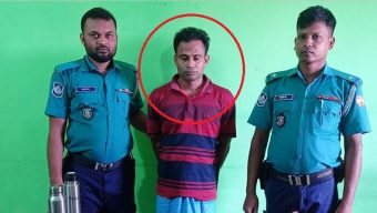 চরবাড়িয়ায় মাদকের ডিপো খুলেছেন রাসেল মেম্বর, বাসার অদূরে সিসি ক্যামেরা লাগিয়ে নজরদারি