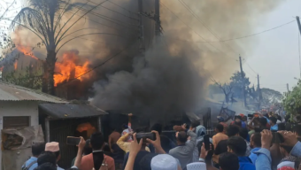 পটুয়াখালীতে ভয়াবহ অগ্নিকাণ্ডে পুড়ে ছাই ২৫টি ঘর