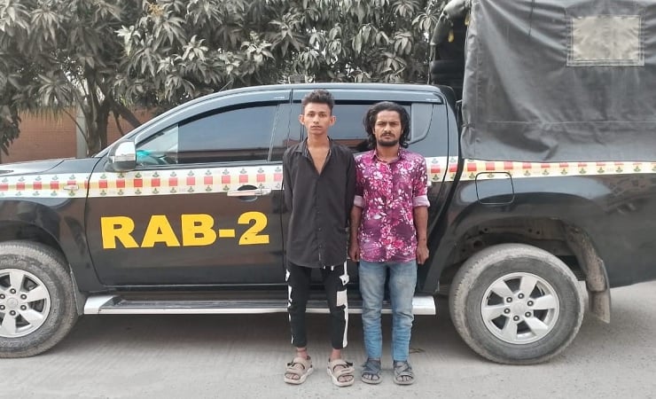 কিশোর গ্যাং নেতা মাউরা সোহেলসহ গ্রেপ্তার ২
