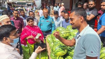 বরিশালে ভোক্তা অধিকারের অভিযানে ৬ প্রতিষ্ঠানকে জরিমানা