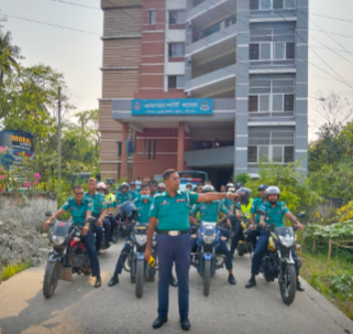 বরিশালে ঈদের নিরাপত্তা নিশ্চিতে এয়ারপোর্ট থানা পুলিশের মহড়া