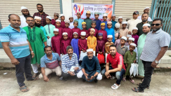 মেহেন্দিগঞ্জে অসহায় ও এতিম শিক্ষার্থীরা পেলো ৯৭ ব্যাচের ‘ঈদ উপহার