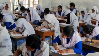 বরিশালে এসএসসির প্রথম দিনে বহিষ্কার ২, অনুপস্থিত ১০৩৩