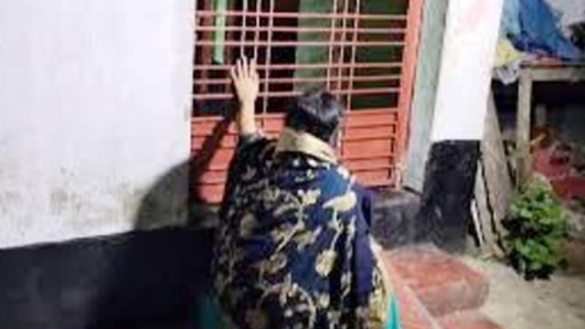 বরিশালে বিয়ের দাবিতে প্রেমিকের বাড়িতে অন্তঃসত্ত্বা তরুণীর অবস্থান