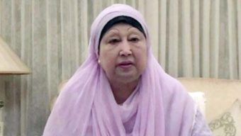 শিগগির গণতন্ত্রের পুনঃপ্রতিষ্ঠা দেখতে পাবো: খালেদা জিয়া